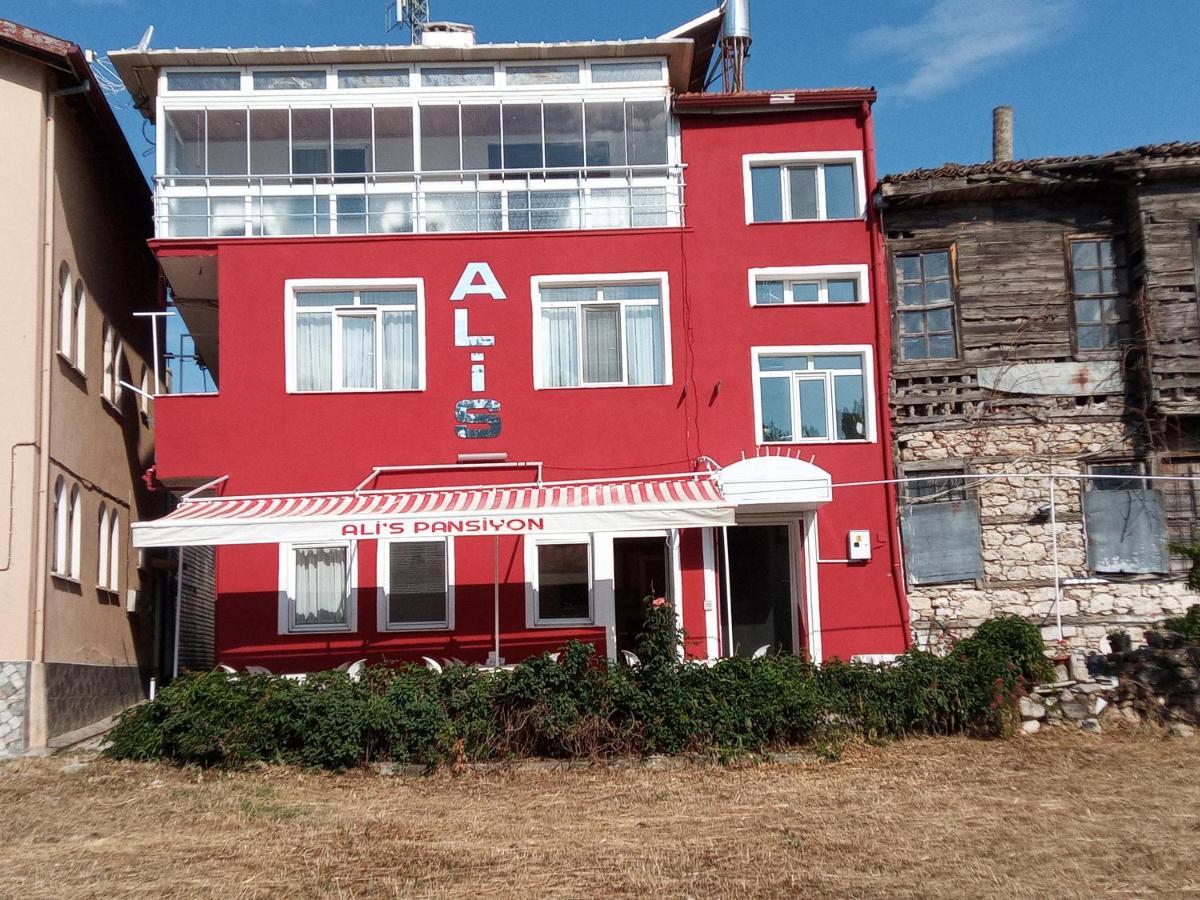 Bed and Breakfast Ali'S Pension Egirdir Exterior foto